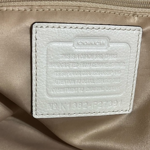 Coach Taylor Eyelet Leather Carry All #F27391 White Bag Tote, White Creme - Picture 9 of 16